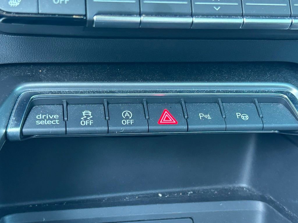 Used 2022 Audi A3 2.0T Premium image 40