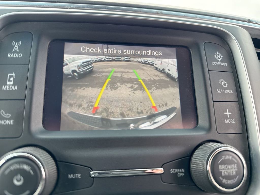 Used 2022 RAM 1500 Classic SLT RWD image 17