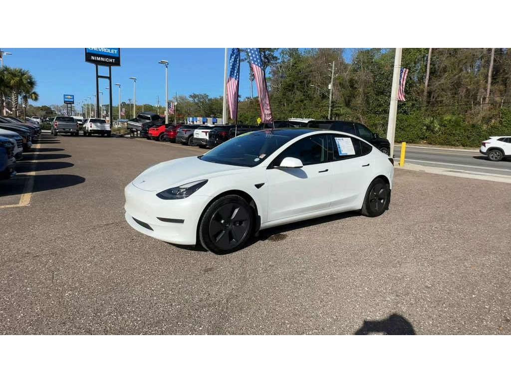 Used 2021 Tesla Model 3 Standard Range Plus image 6
