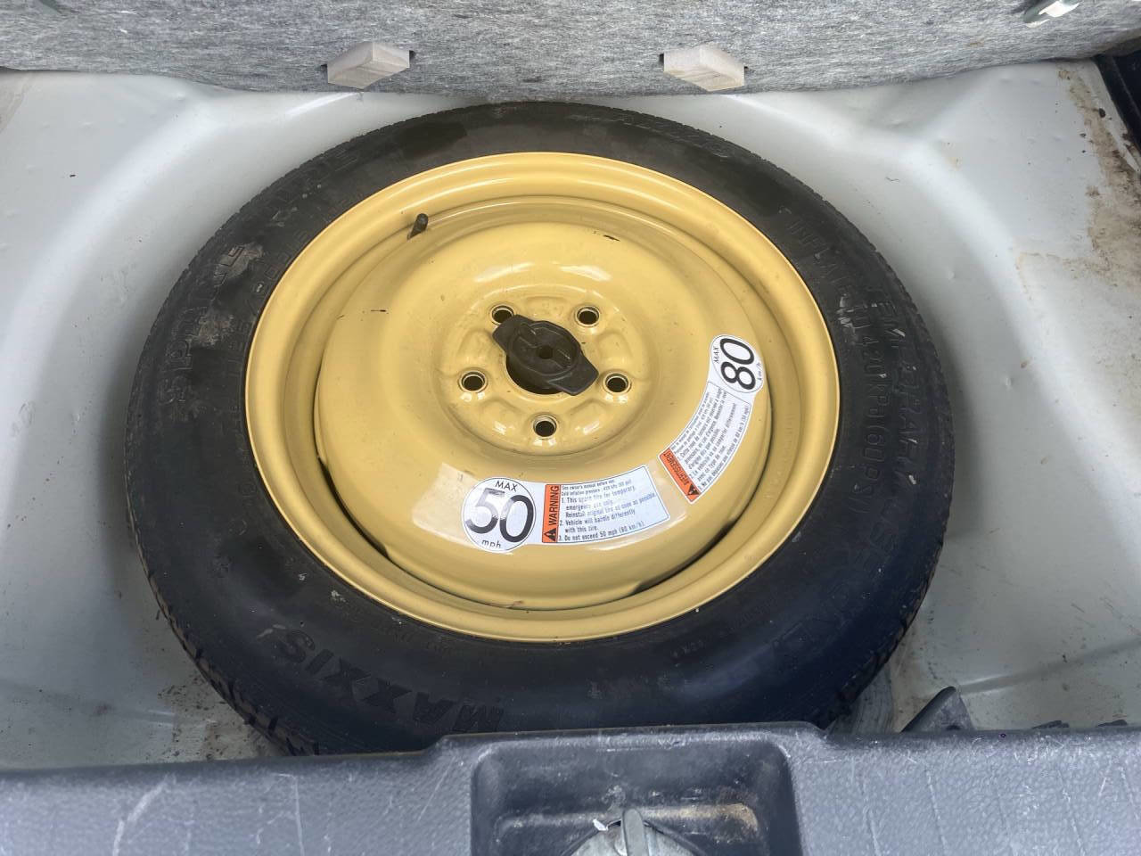 Used 2009 Suzuki SX4 Base AWD Crossover 4dr 4A image 31