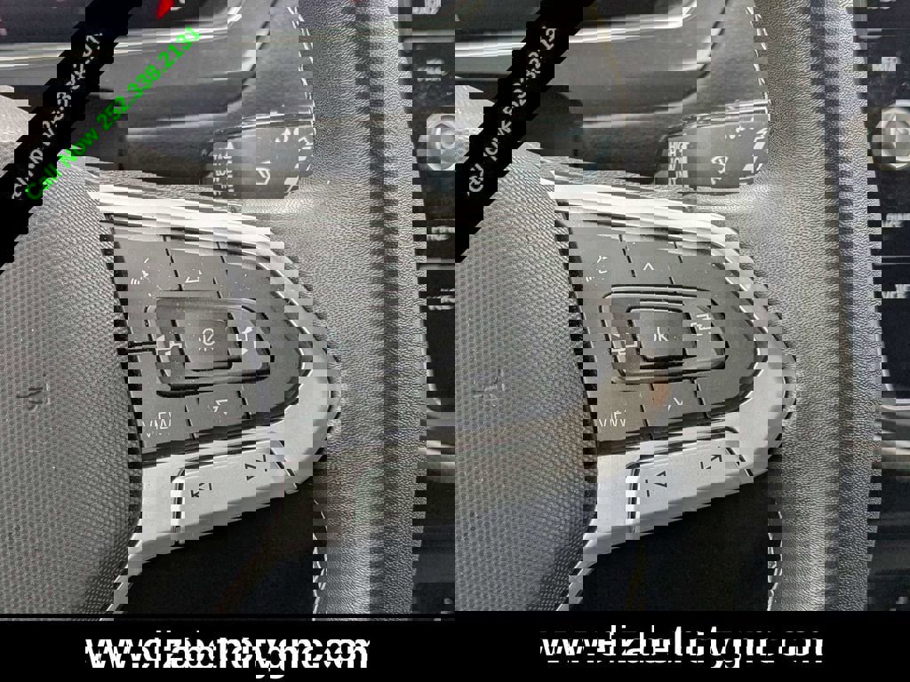 Used 2023 Volkswagen Tiguan SE image 25