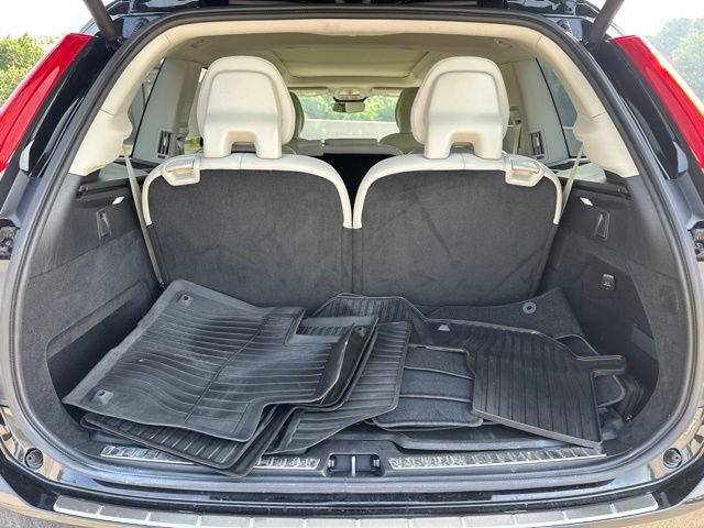 Certified 2024 Volvo XC90 B5 Core w/ Protection Package Premier AWD/4WD image 36