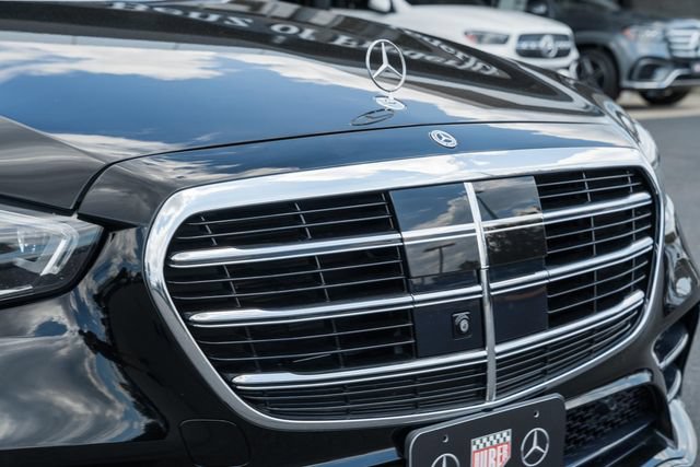 Certified 2022 Mercedes-Benz S 500 4MATIC w/ AMG Line Package image 9