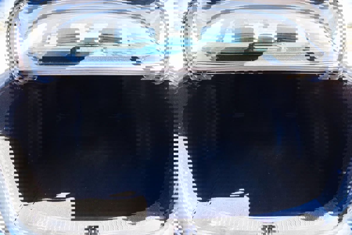 Used 2023 Toyota Corolla LE image 7