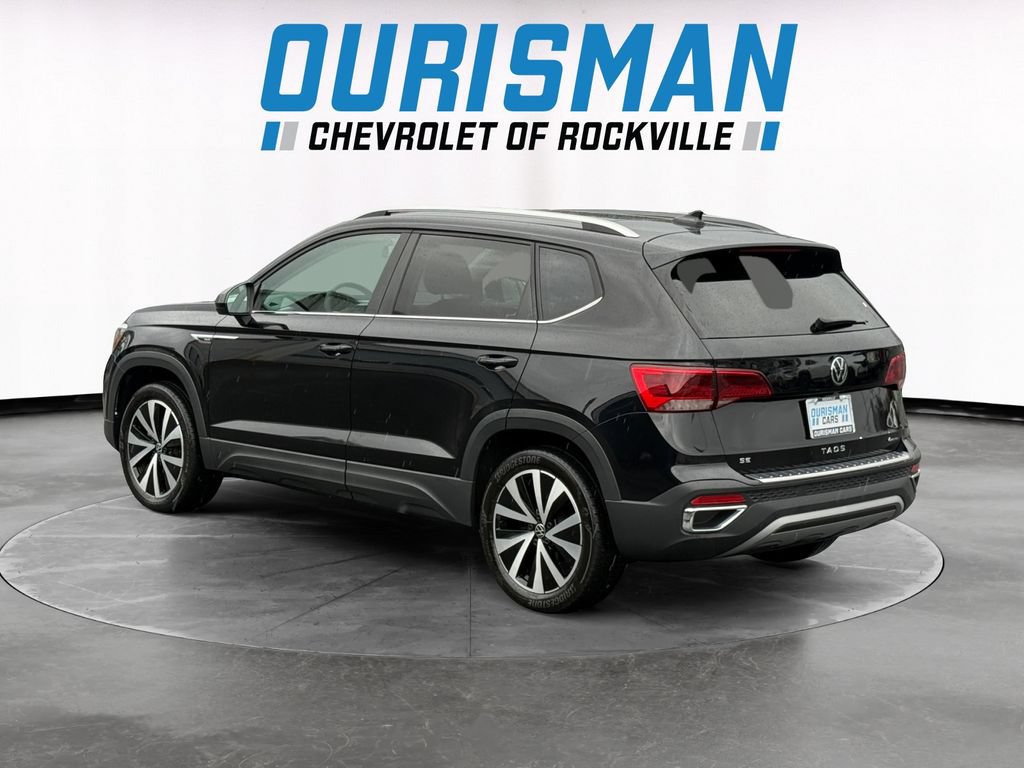 Used 2022 Volkswagen Taos SE AWD/4WD image 4