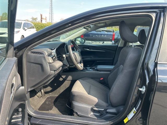 Used 2025 Toyota Camry LE image 13