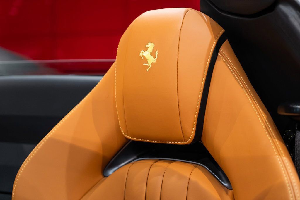 Certified 2022 Ferrari 812 GTS RWD image 6