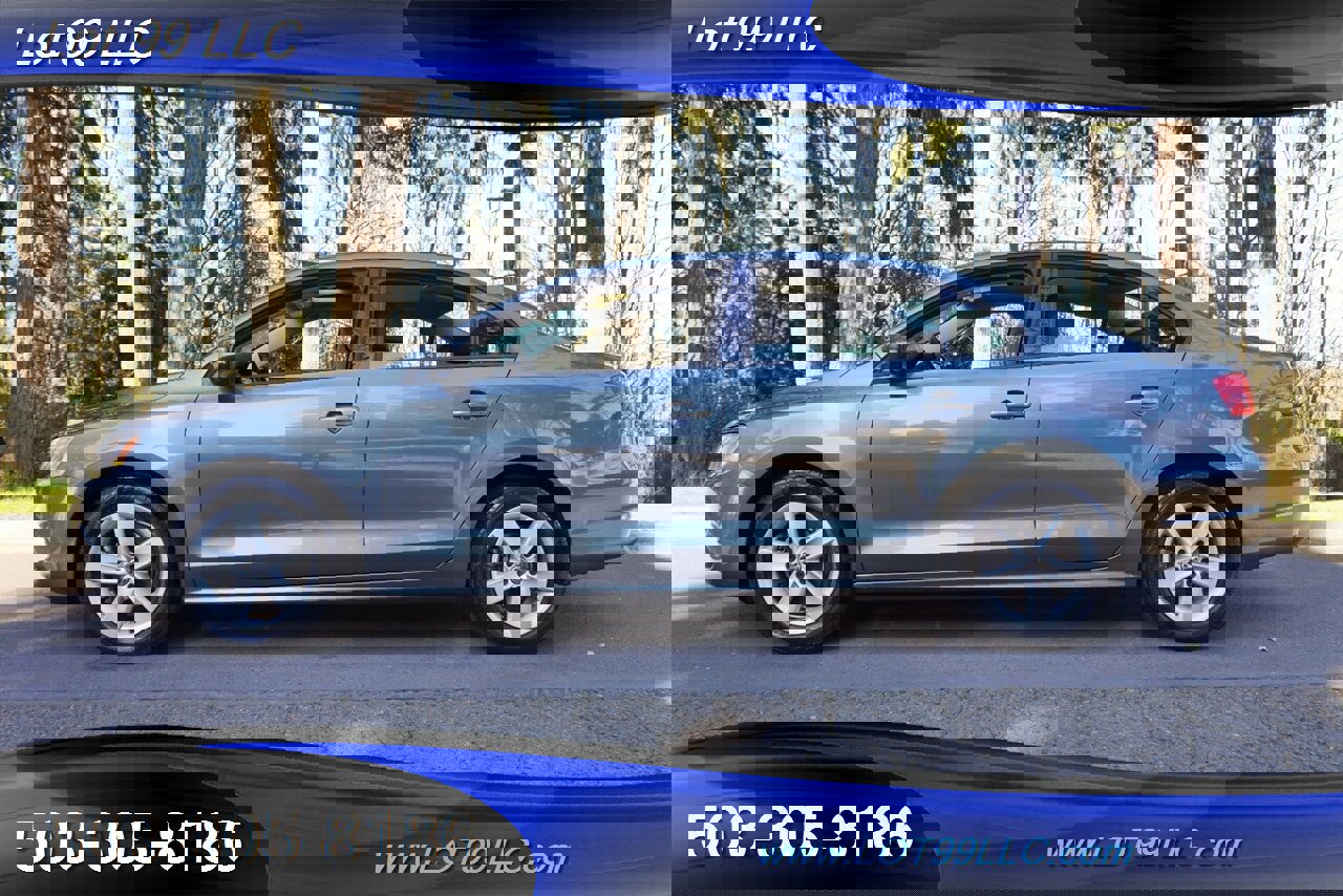 Used 2012 Volkswagen Jetta TDI image 1