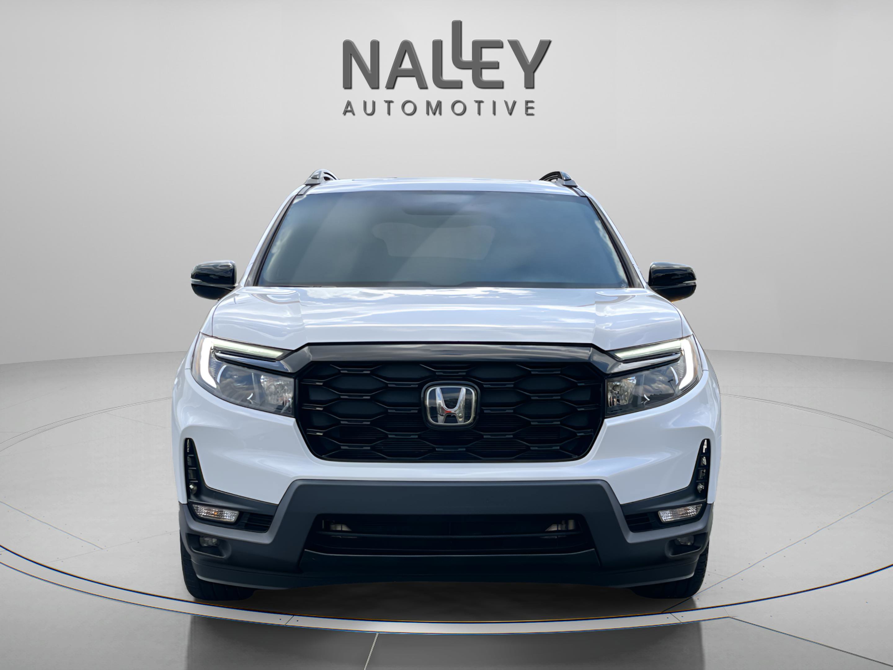 Used 2023 Honda Passport Elite image 8