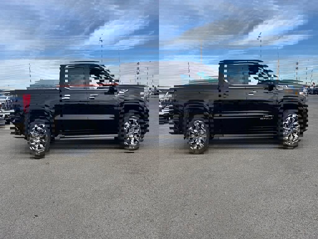 New 2026 GMC Sierra 1500 Denali w/ Denali Reserve Package image 7