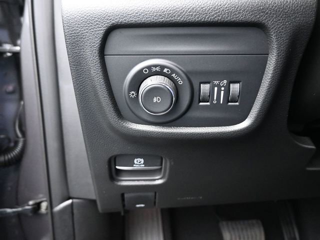 New 2025 Jeep Grand Cherokee L Limited image 35