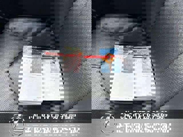 Used 2020 Toyota Highlander Limited image 29