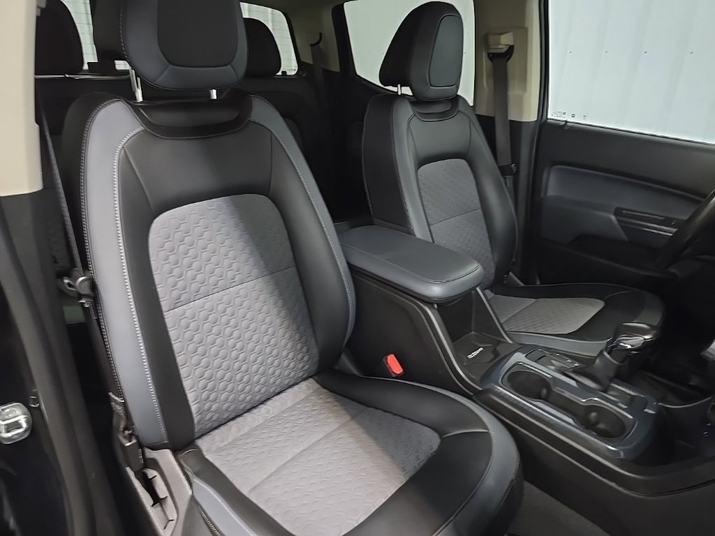 Used 2022 Chevrolet Colorado Z71 image 14