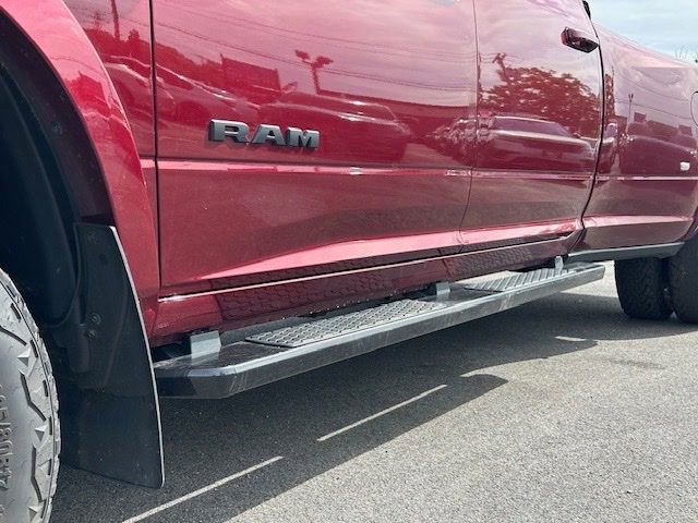 Used 2022 RAM 3500 Laramie w/ Night Edition AWD/4WD image 14