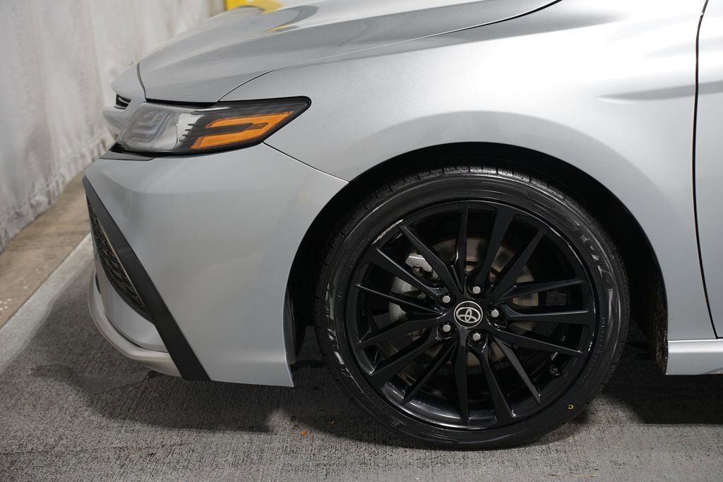 Certified 2023 Toyota Camry XSE FWD image 5