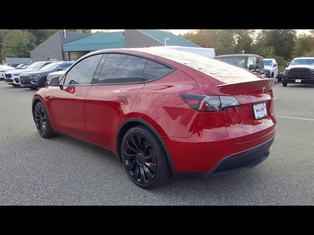 Used 2022 Tesla Model Y Performance AWD/4WD image 6