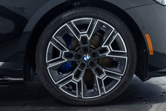 Used 2026 BMW i5 eDrive40 w/ M Sport Package image 27