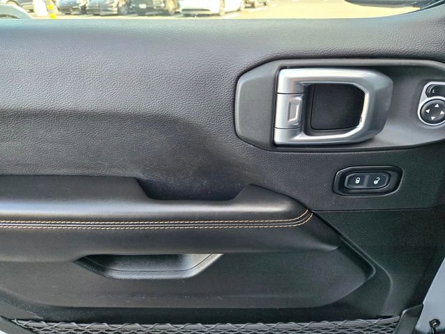 Used 2024 Jeep Wrangler Sahara image 17