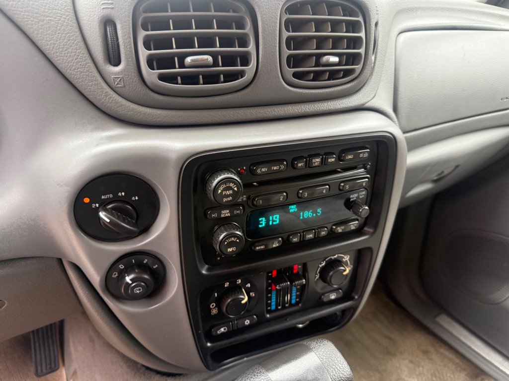 Used 2006 Chevrolet TrailBlazer 4WD image 19