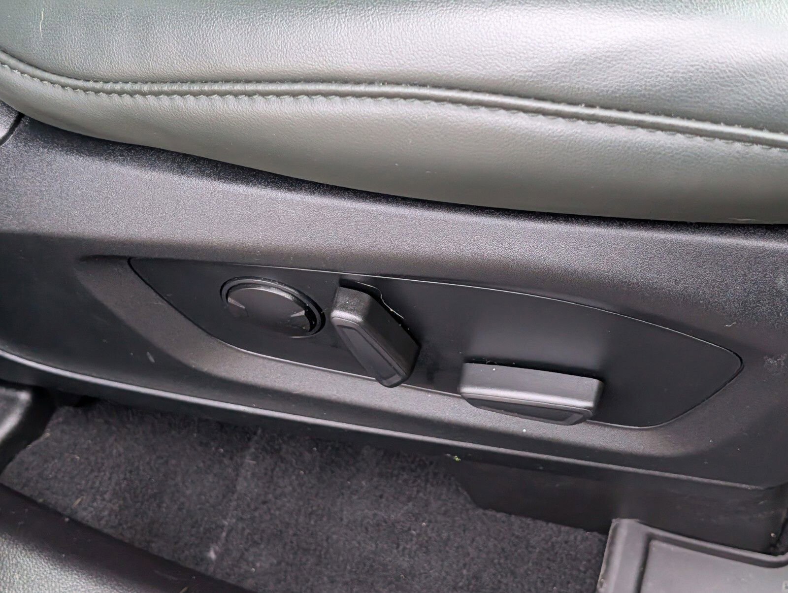 Used 2022 Ford Explorer Timberline image 27