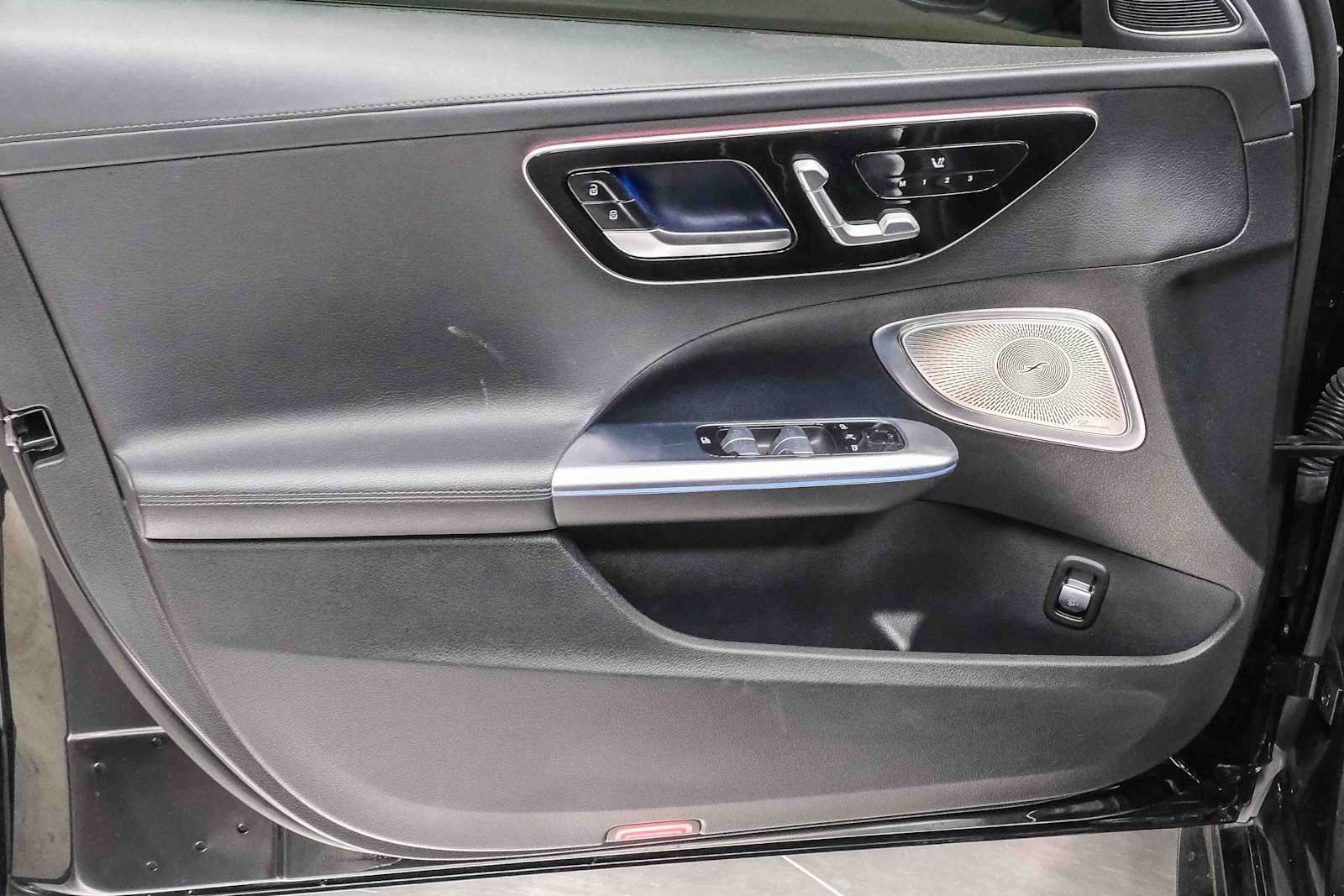 Certified 2022 Mercedes-Benz C 300 4MATIC Sedan image 29
