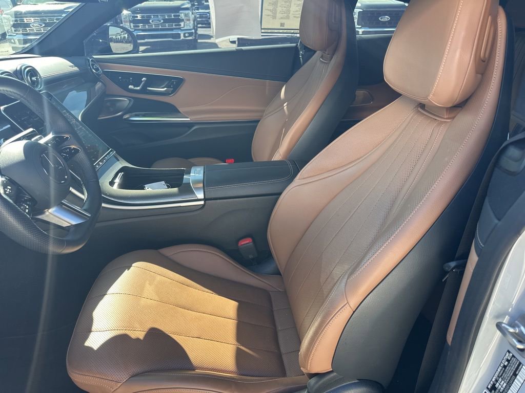 Used 2024 Mercedes-Benz CLE 300 4MATIC Coupe image 10