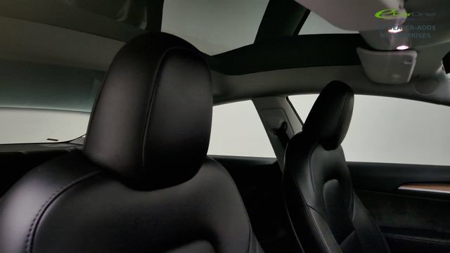 Used 2023 Tesla Model 3 Performance AWD/4WD image 35