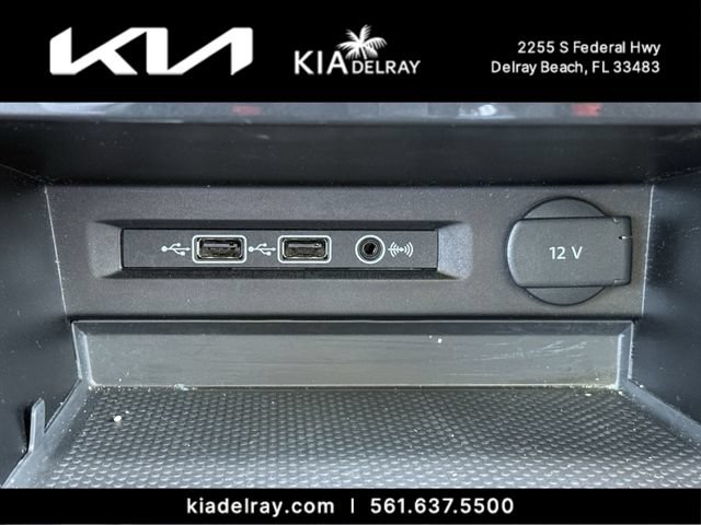 Used 2019 Volkswagen Tiguan SE w/ Panoramic Sunroof Package FWD image 24