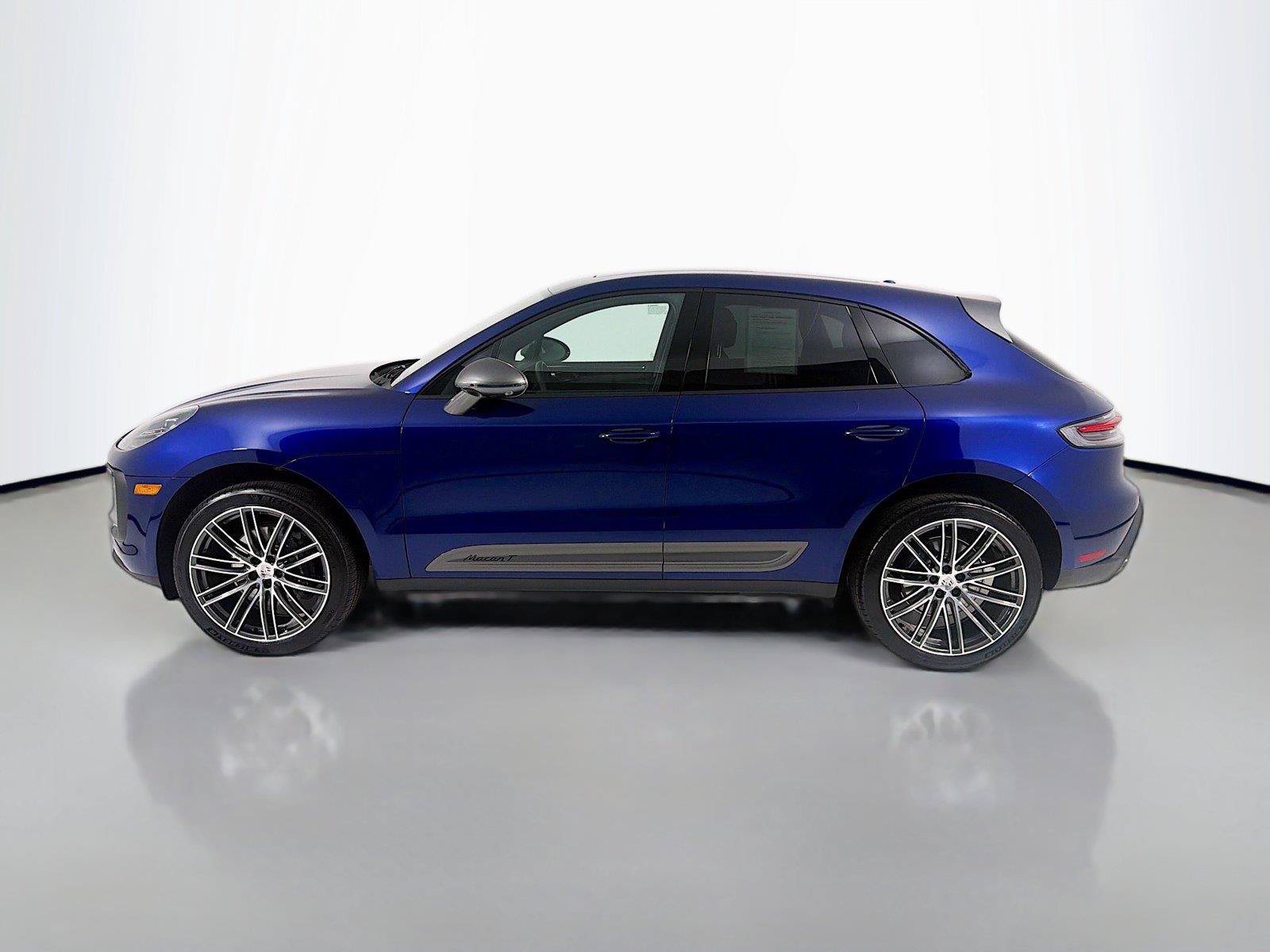 Certified 2026 Porsche Macan Turbo AWD/4WD image 2