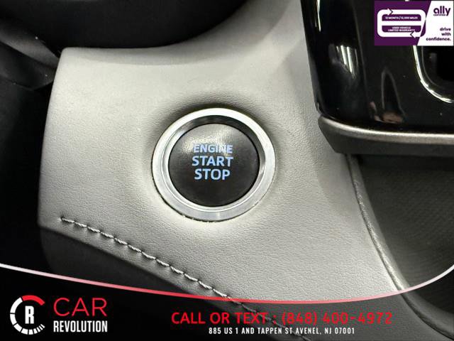 Used 2021 Toyota Highlander XLE image 22