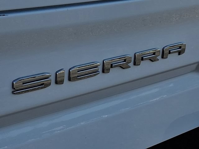 Used 2022 GMC Sierra 1500 SLE w/ X31 Off-Road Package AWD/4WD image 29