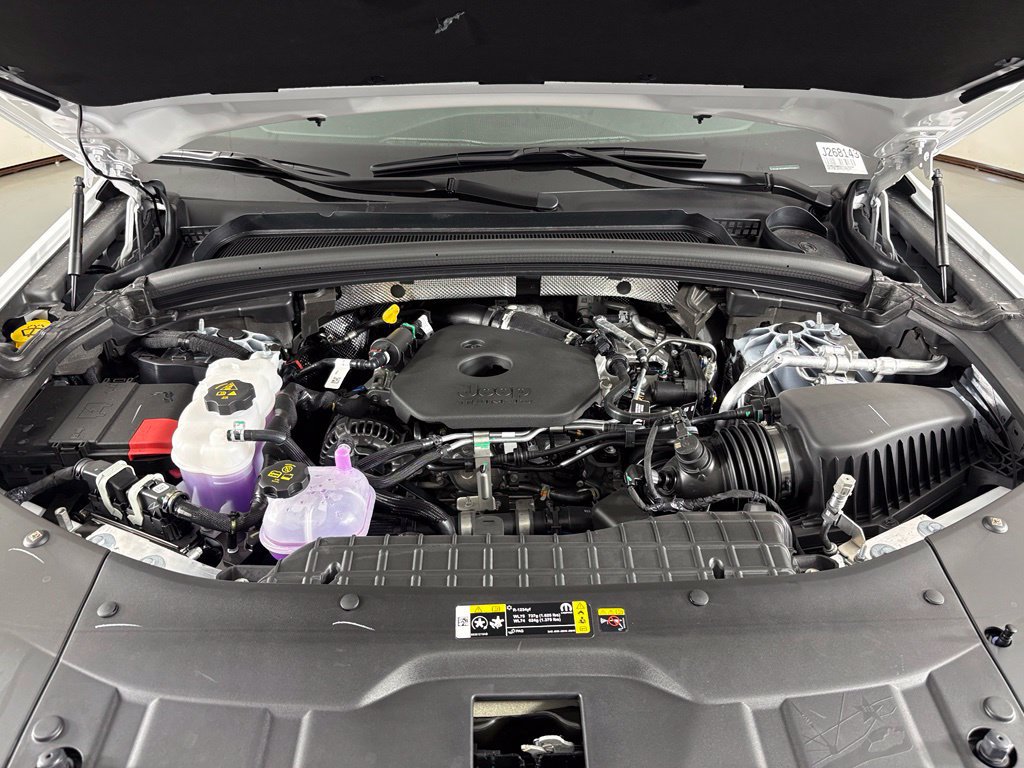 New 2026 Jeep Grand Cherokee Altitude RWD image 43