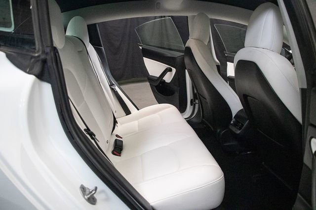 Used 2018 Tesla Model 3 Long Range AWD/4WD image 18