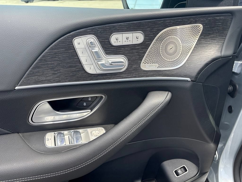 New 2026 Mercedes-Benz GLS 450 4MATIC image 12