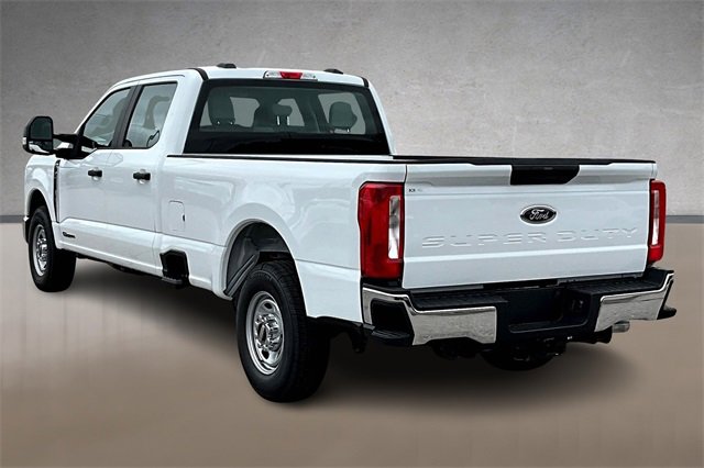 New 2026 Ford F250 XL image 3