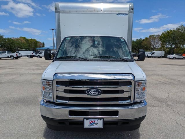 New 2026 Ford E-450 and Econoline 450 Super Duty w/ Power Equipment Group RWD image 8