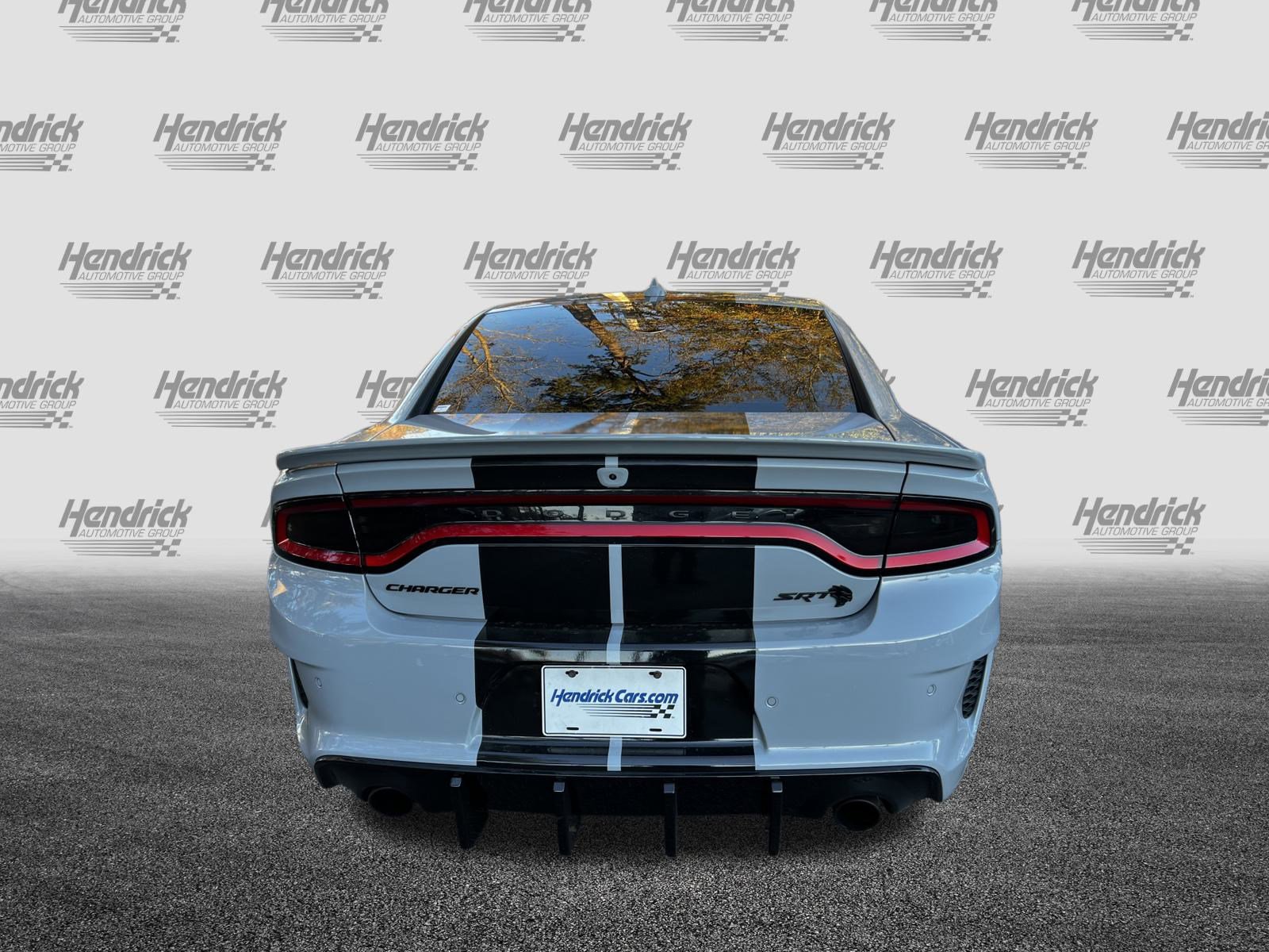 Used 2022 Dodge Charger SRT Hellcat w/ Harman/Kardon Audio Group image 8