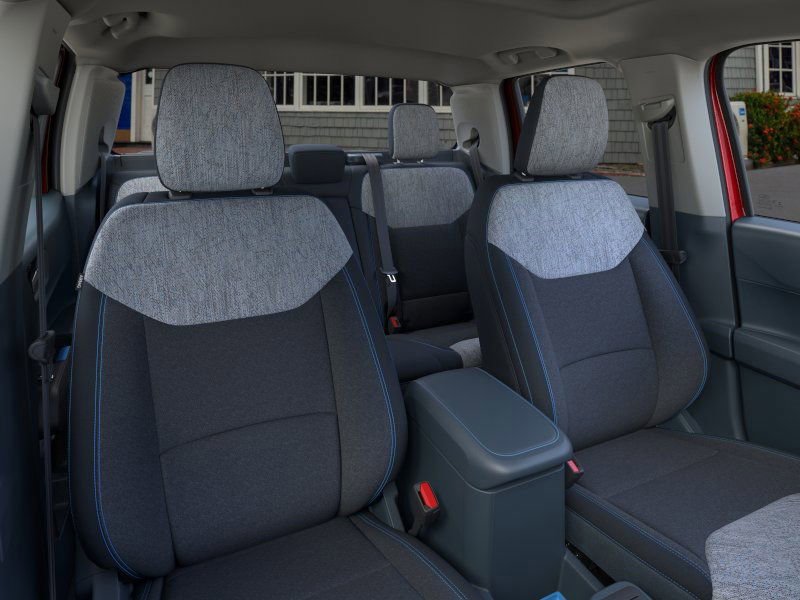 New 2025 Ford Maverick XLT image 10