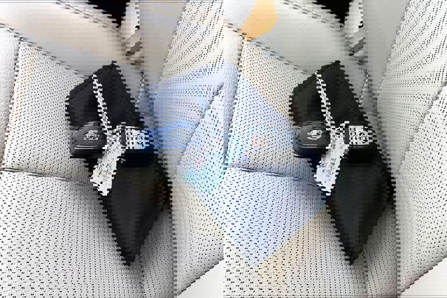 Used 2021 Ford F250 Lariat w/ Lariat Ultimate Package image 14