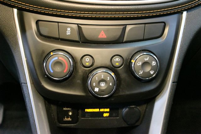 Used 2021 Chevrolet Trax LS w/ Tint and Cruise Package AWD/4WD image 24