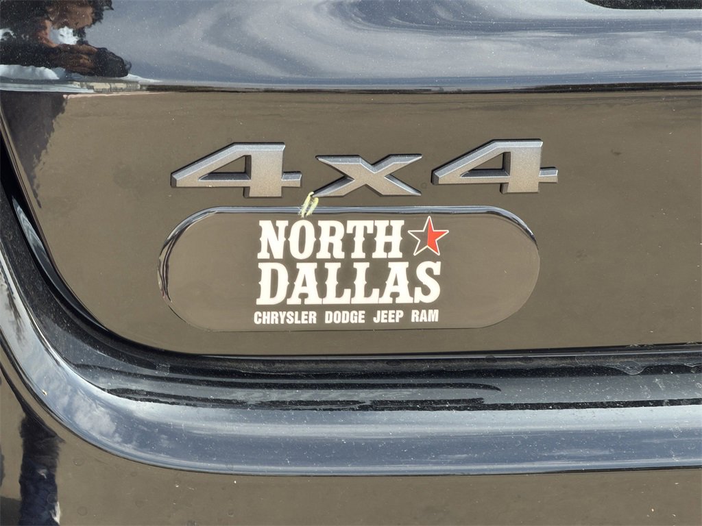 New 2026 Jeep Compass Latitude image 9