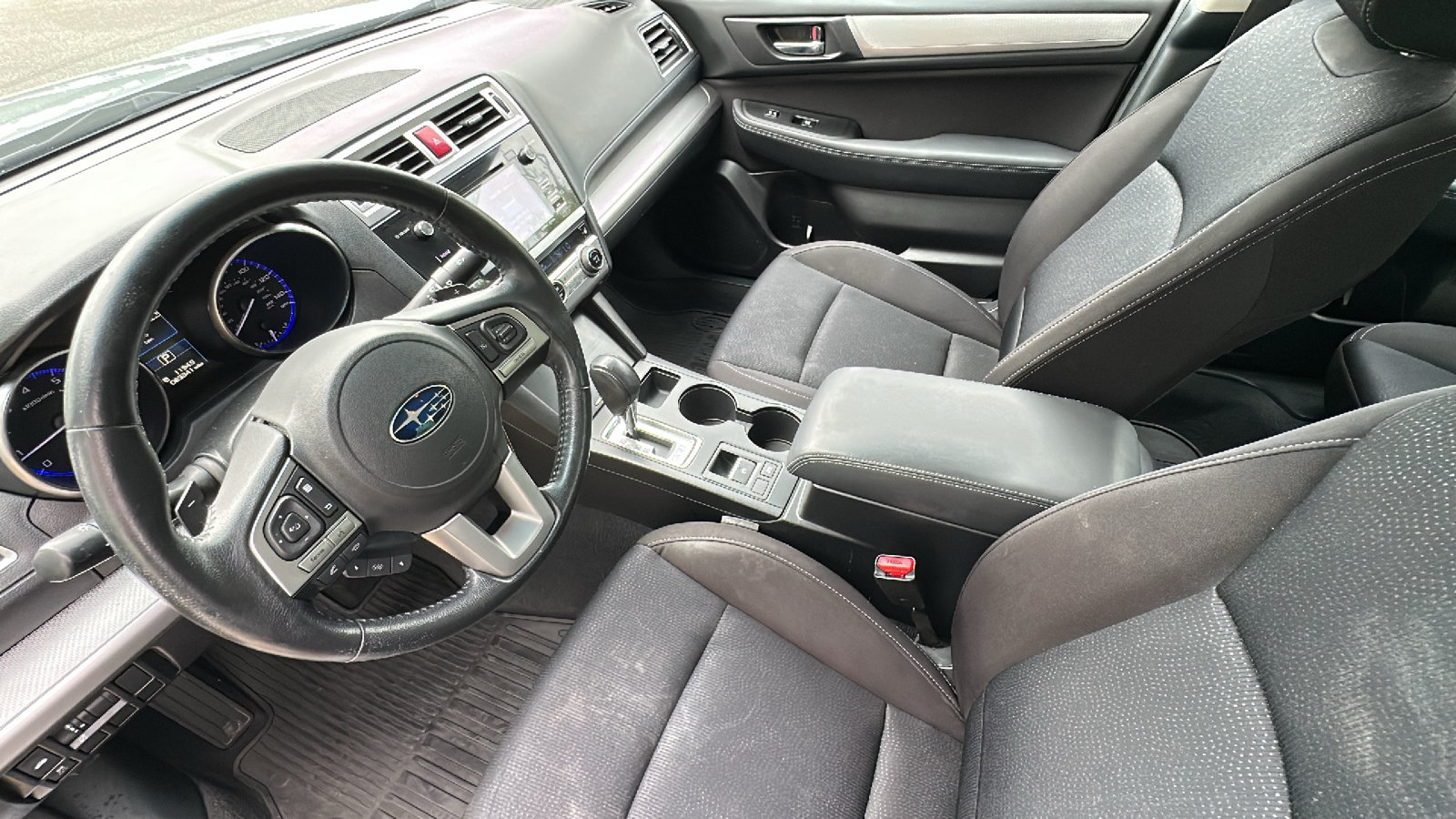 Used 2017 Subaru Legacy 2.5i Premium w/ Popular Package #1 AWD/4WD image 22