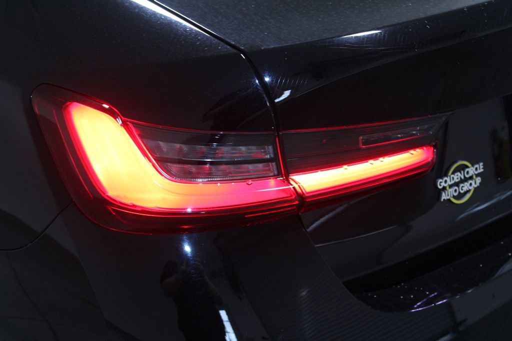 Used 2024 BMW 330e image 57