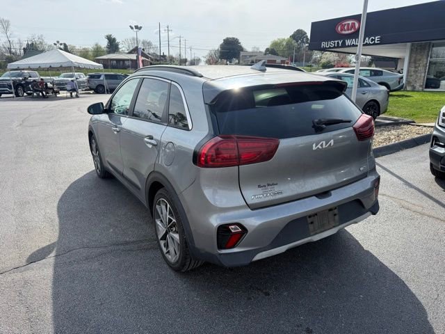Used 2022 Kia Niro Touring Special Edition FWD image 7