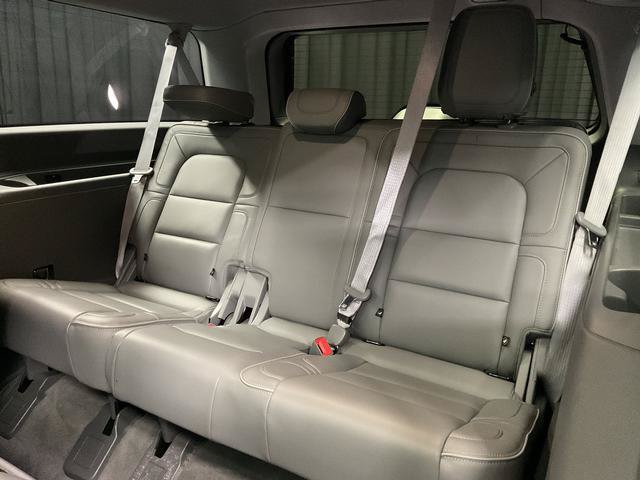 Used 2019 Lincoln Navigator L Reserve AWD/4WD image 10