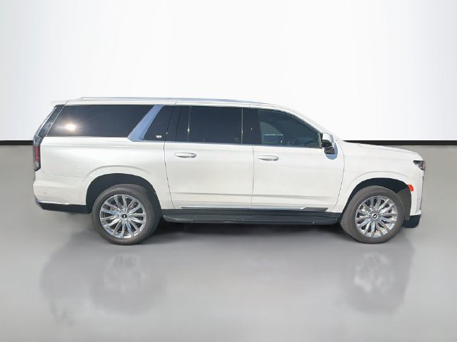 Used 2023 Cadillac Escalade ESV Premium Luxury AWD/4WD image 8