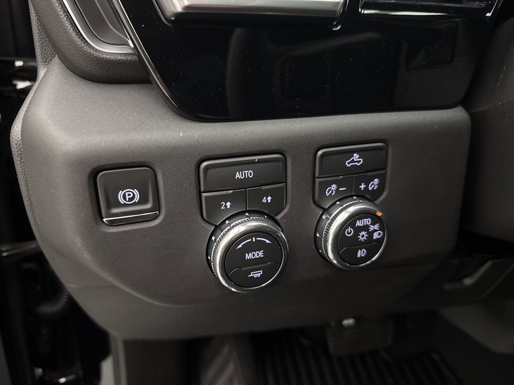 New 2026 GMC Sierra 1500 Elevation image 21