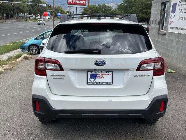 Used 2019 Subaru Outback 2.5i Limited AWD/4WD image 5