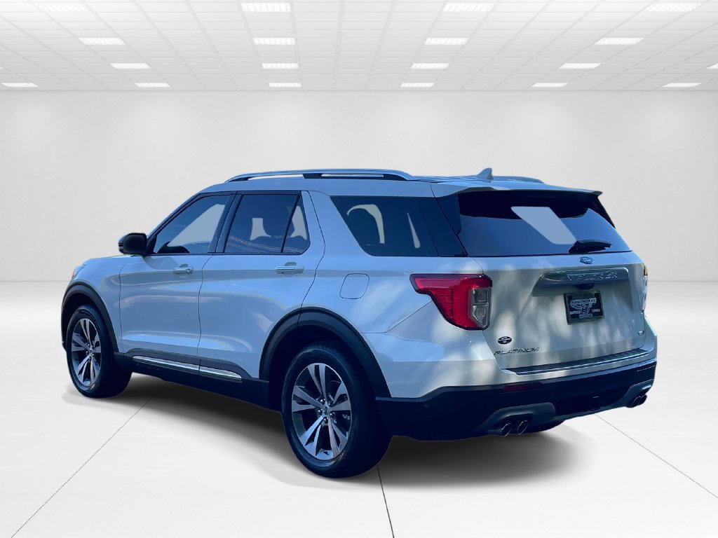Used 2020 Ford Explorer Platinum w/ Premium Technology Package AWD/4WD image 4