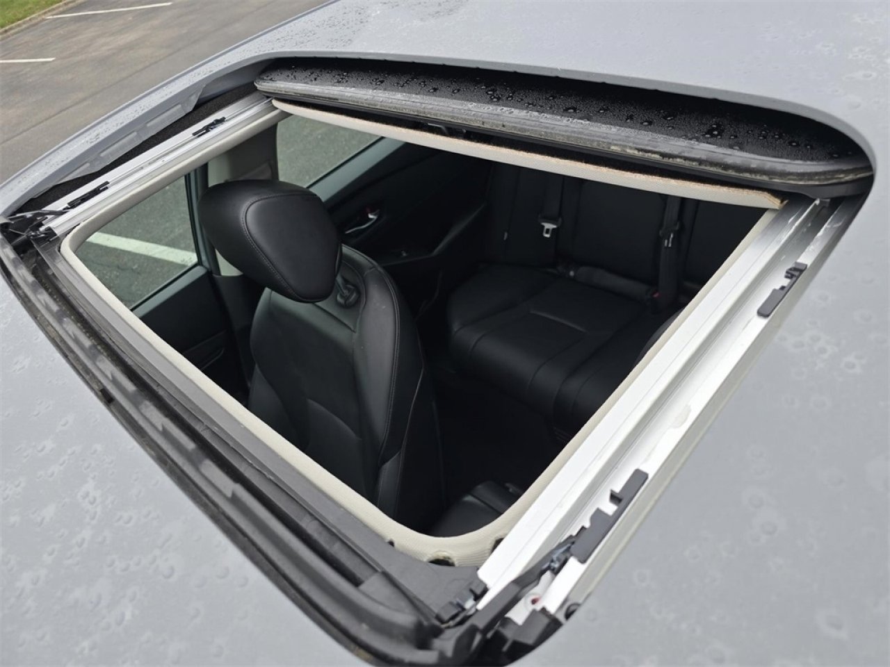 Used 2024 Honda Accord Sport image 4